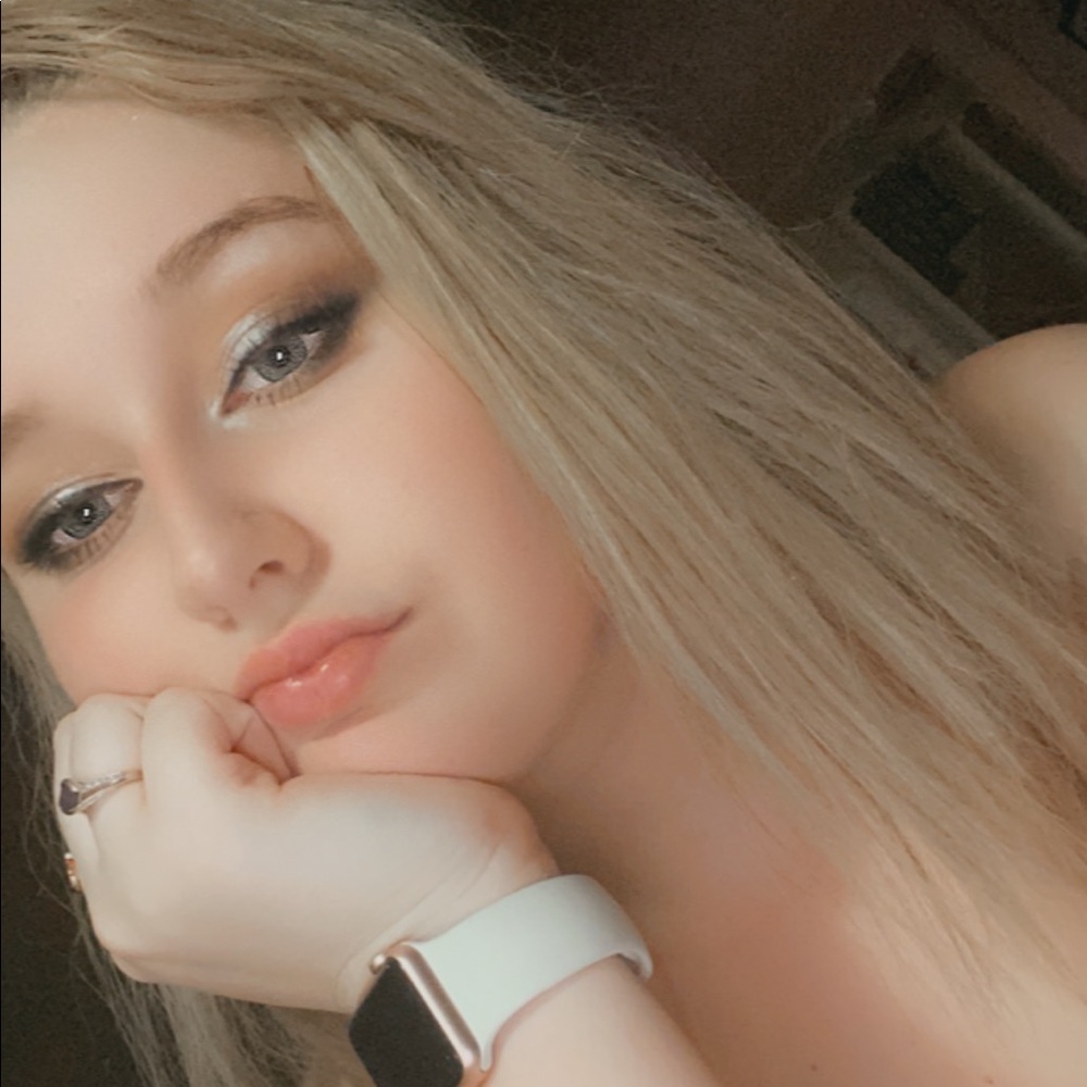 Meet your Posher, Molly